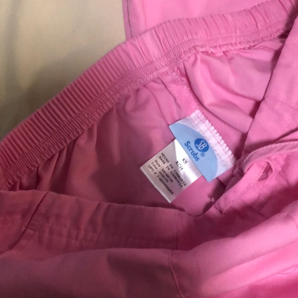 Scrubs XS - Picture 3 of 3